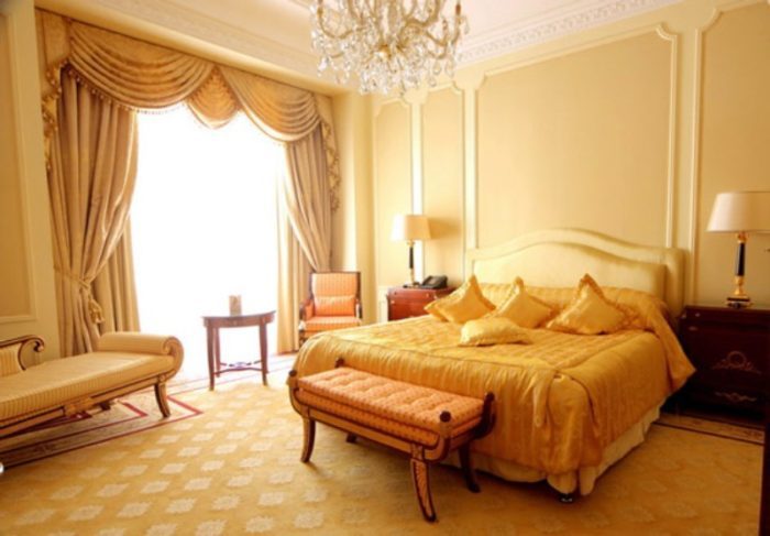 Спальня в стиле барокко
